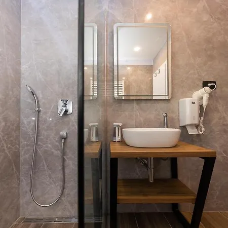 Orange Apartment&spa Okrug Gornji * Трогир
