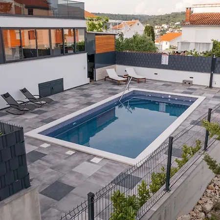 Orange Apartment&spa Okrug Gornji Апартаменты Трогир