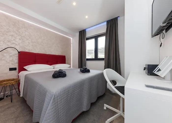 Orange Apartment&spa Okrug Gornji 트로기르